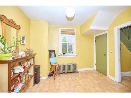 258 Mitchell Street, Port Colborne, ON - Indoor Photo Showing Other Room