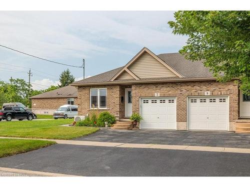 7 Dexter Street, St. Catharines, ON - Outdoor With Facade