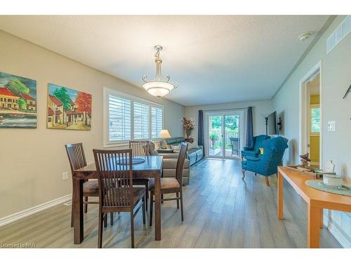 7 Dexter Street, St. Catharines, ON - Indoor Photo Showing Dining Room