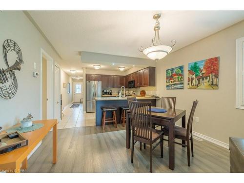 7 Dexter Street, St. Catharines, ON - Indoor Photo Showing Dining Room