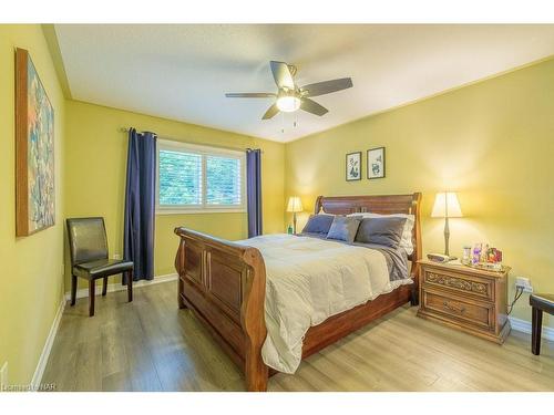 7 Dexter Street, St. Catharines, ON - Indoor Photo Showing Bedroom