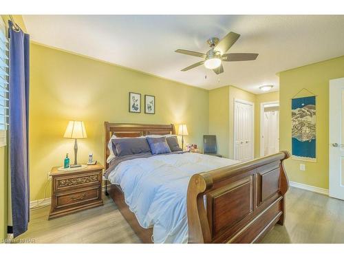 7 Dexter Street, St. Catharines, ON - Indoor Photo Showing Bedroom