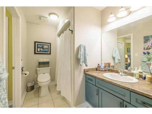 7 Dexter Street, St. Catharines, ON - Indoor Photo Showing Bathroom