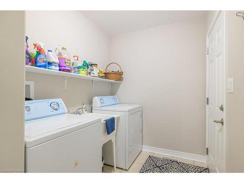 7 Dexter Street, St. Catharines, ON - Indoor Photo Showing Laundry Room