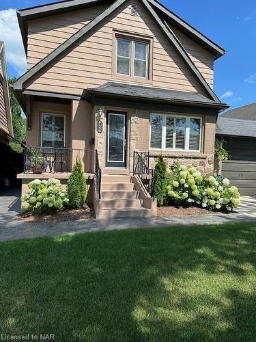 123 South Drive, St. Catharines, ON - Outdoor With Deck Patio Veranda With Facade