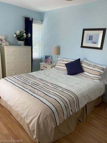 123 South Drive, St. Catharines, ON - Indoor Photo Showing Bedroom