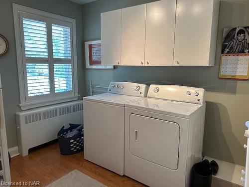 123 South Drive, St. Catharines, ON - Indoor Photo Showing Laundry Room