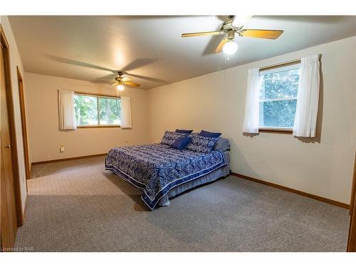 1835 Third Concession Road, Port Colborne, ON - Indoor Photo Showing Bedroom