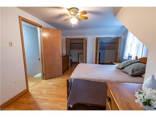 1835 Third Concession Road, Port Colborne, ON - Indoor Photo Showing Bedroom