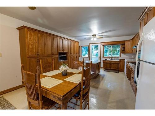 1835 Third Concession Road, Port Colborne, ON - Indoor Photo Showing Dining Room