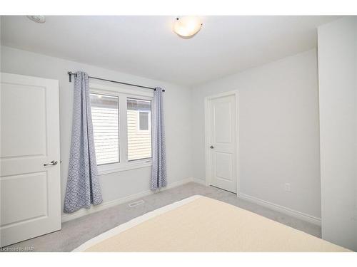 3645 Allen Trail, Ridgeway, ON - Indoor Photo Showing Other Room