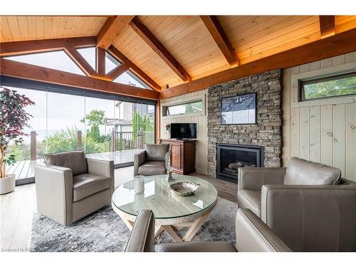 709 Lakeshore Road, Fort Erie, ON - Indoor Photo Showing Living Room With Fireplace