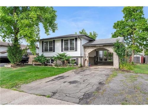 19 Colonial Street, Welland, ON - Outdoor