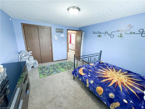 53 Baxter Crescent, Thorold, ON - Indoor Photo Showing Bedroom