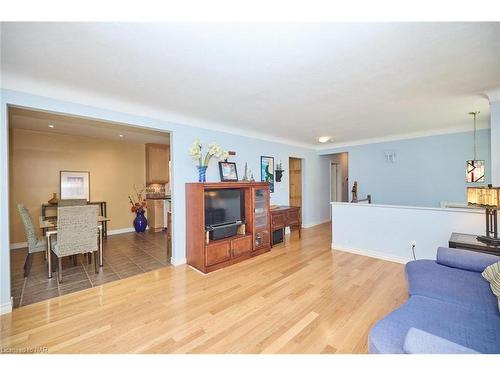 50 Trelawne Drive, St. Catharines, ON - Indoor Photo Showing Living Room With Fireplace