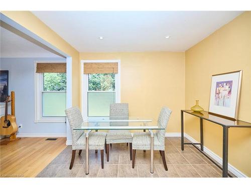 50 Trelawne Drive, St. Catharines, ON - Indoor Photo Showing Dining Room