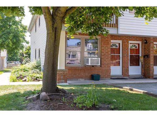 110-2 Walnut Street, St. Catharines, ON - Outdoor