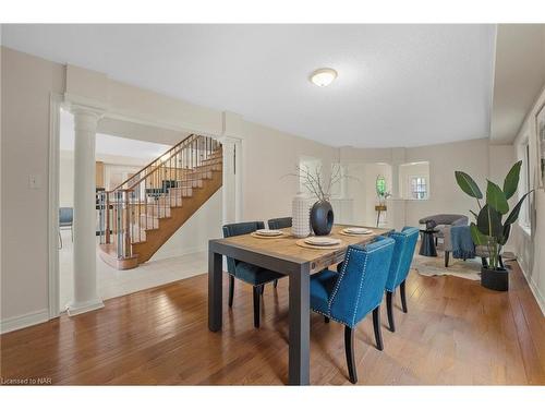 177 Wright Crescent, Niagara-On-The-Lake, ON - Indoor Photo Showing Dining Room