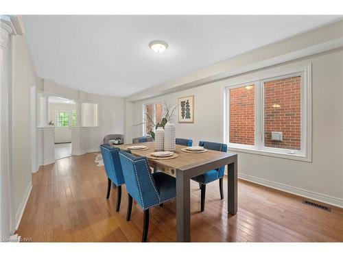 177 Wright Crescent, Niagara-On-The-Lake, ON - Indoor Photo Showing Dining Room