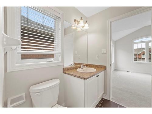 177 Wright Crescent, Niagara-On-The-Lake, ON - Indoor Photo Showing Bathroom