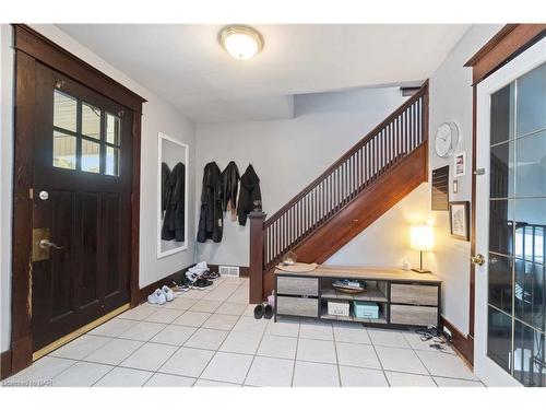 5073 Willmott Street, Niagara Falls, ON - Indoor Photo Showing Other Room