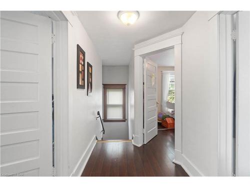 5073 Willmott Street, Niagara Falls, ON - Indoor Photo Showing Other Room