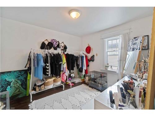 5073 Willmott Street, Niagara Falls, ON - Indoor