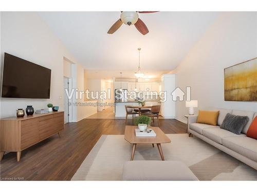 34 Sandalwood Common, St. Catharines, ON - Indoor Photo Showing Living Room