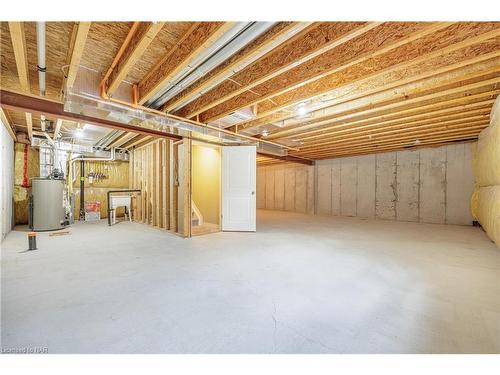 34 Sandalwood Common, St. Catharines, ON - Indoor Photo Showing Basement