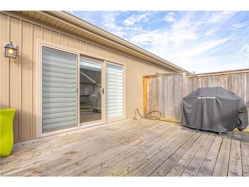 34 Sandalwood Common, St. Catharines, ON - Outdoor With Deck Patio Veranda With Exterior