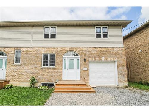 27B Walnut Street, St. Catharines, ON - Outdoor