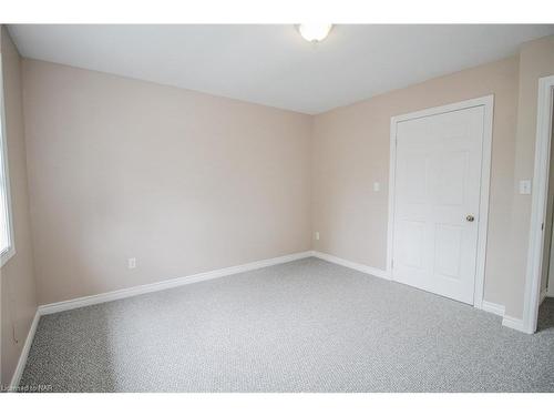 27B Walnut Street, St. Catharines, ON - Indoor Photo Showing Other Room