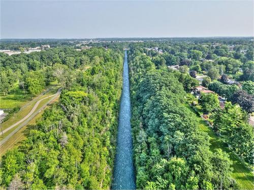 6361 Clare Crescent, Niagara Falls, ON - Outdoor With View