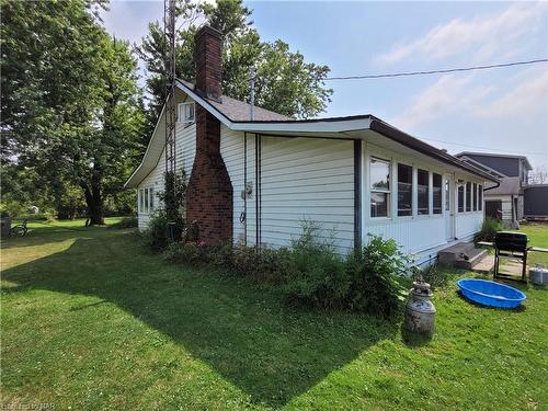 11582 Beach Road, Wainfleet, ON - Outdoor