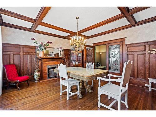 2 Carleton Street N, Thorold, ON - Indoor Photo Showing Dining Room