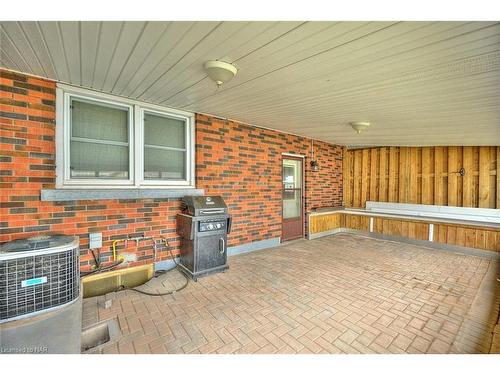 6299 Murray Street, Niagara Falls, ON - Outdoor With Deck Patio Veranda With Exterior