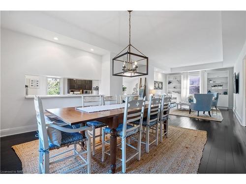 625 Charlotte Street, Niagara-On-The-Lake, ON - Indoor Photo Showing Dining Room