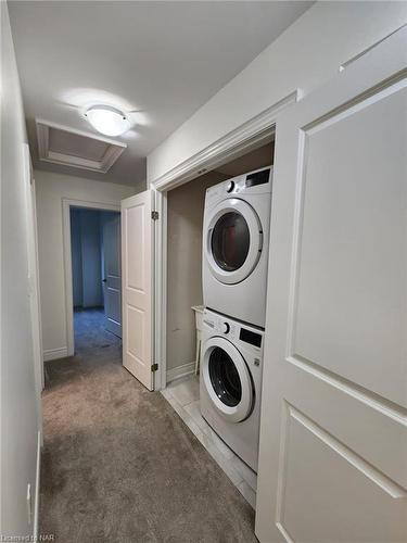 16-340 Prospect Point Road North Road, Ridgeway, ON - Indoor Photo Showing Laundry Room