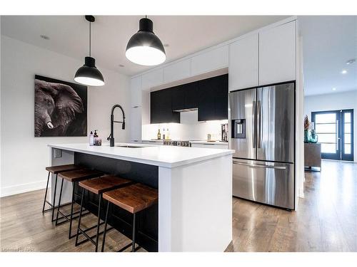 N/A Angie Drive, Niagara Falls, ON - Indoor Photo Showing Kitchen With Upgraded Kitchen