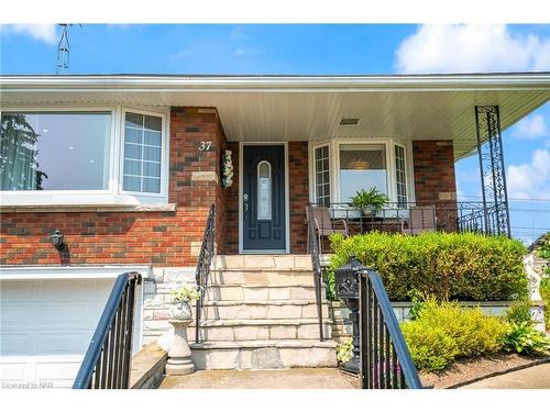 37 South Crescent, Port Colborne, ON - Outdoor With Deck Patio Veranda