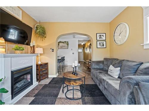 84 Steele Street, Port Colborne, ON - Indoor Photo Showing Living Room With Fireplace