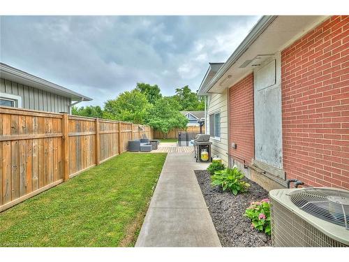 35 Parkdale Place, Welland, ON - Outdoor With Exterior