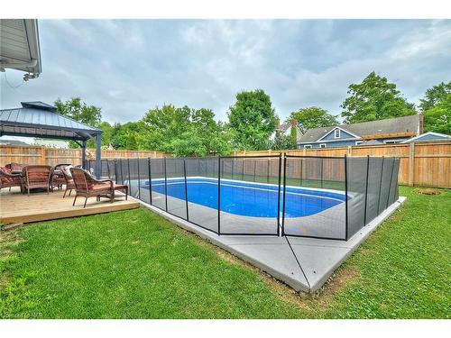 35 Parkdale Place, Welland, ON - Outdoor With In Ground Pool With Deck Patio Veranda With Backyard