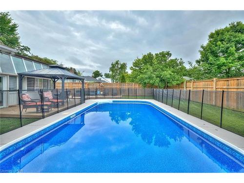 35 Parkdale Place, Welland, ON - Outdoor With In Ground Pool With Deck Patio Veranda With Backyard