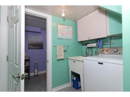 82 Louth Street, St. Catharines, ON - Indoor Photo Showing Laundry Room