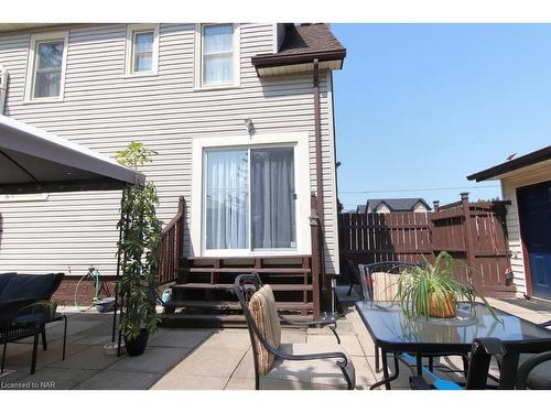 82 Louth Street, St. Catharines, ON - Outdoor With Exterior