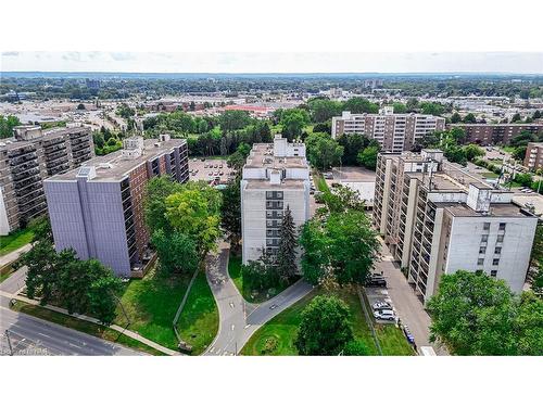 910-359 Geneva Street Street, St. Catharines, ON - Outdoor With View