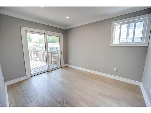 6259 Atlee Street, Niagara Falls, ON - Indoor Photo Showing Other Room