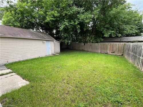 267 Niagara Street, St. Catharines, ON - Outdoor With Backyard