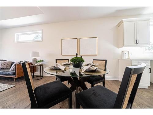 500 Royal Ridge Drive, Fort Erie, ON - Indoor Photo Showing Dining Room